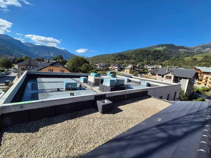 Travaux d'étanchéité de toiture Rhône-Alpes