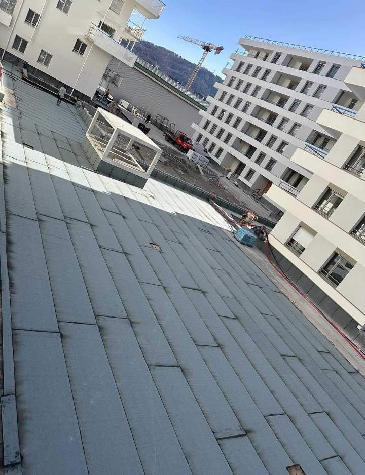 Pose membrane d'étanchéité toiture-terrasse Rhône-Alpes